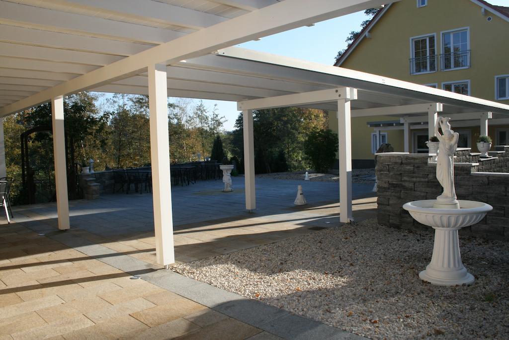 Hotel Am See Eschenbach in der Oberpfalz Exterior photo