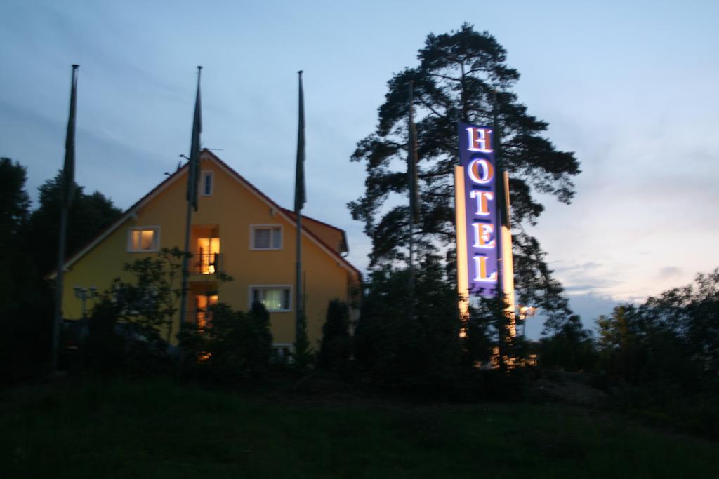 Hotel Am See Eschenbach in der Oberpfalz Exterior photo